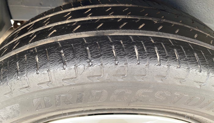 2018 Maruti IGNIS DELTA 1.2 AMT, Petrol, Automatic, 29,038 km, Right Rear Tyre Tread