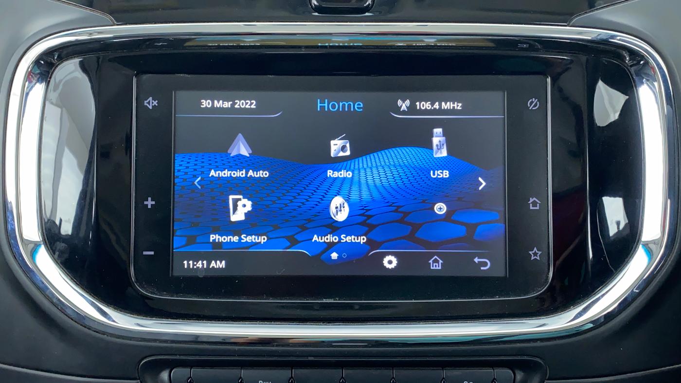 2019 Tata Hexa Varicor 400 XTA, Diesel, Automatic, 42,121 km, Infotainment System