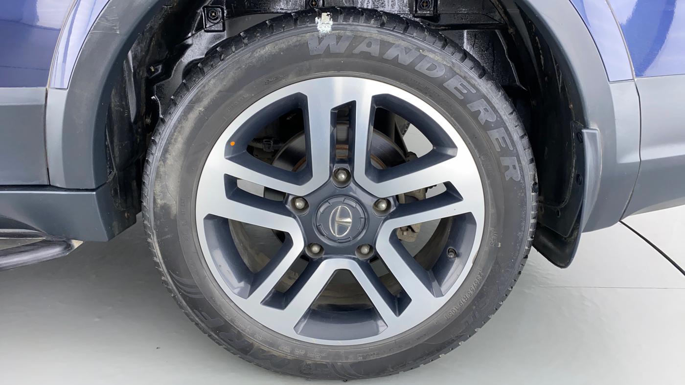 2019 Tata Hexa Varicor 400 XTA, Diesel, Automatic, 42,121 km, Left Rear Wheel