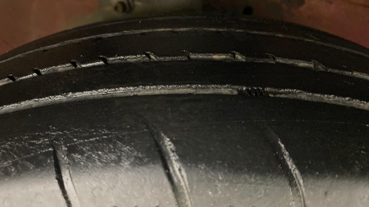 2014 Maruti Celerio VXI AGS, Petrol, Automatic, 56,664 km, Right Front Tyre Tread