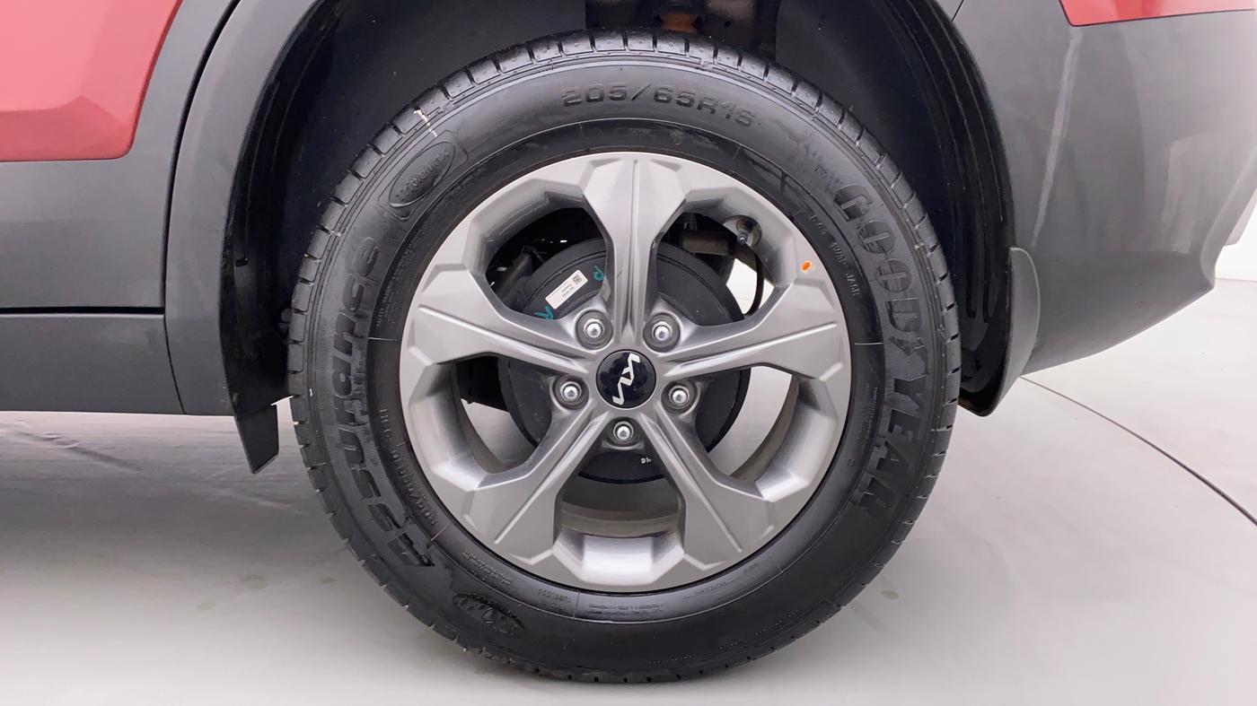 2021 KIA SELTOS HTX 1.5 PETROL MT, Petrol, Manual, 2,829 km, Left Rear Wheel