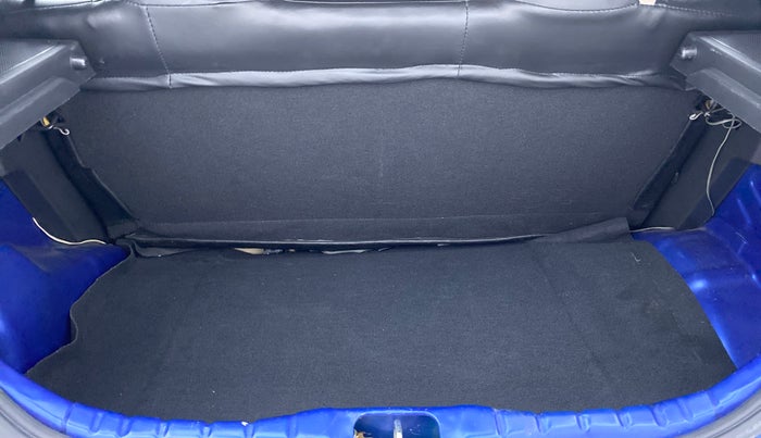 2015 Hyundai Eon MAGNA PLUS, Petrol, Manual, 29,128 km, Boot Inside