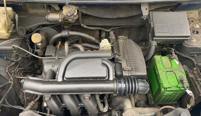 2017 Renault Kwid CLIMBER 1.0 AMT, Petrol, Automatic, 75,780 km, Engine View