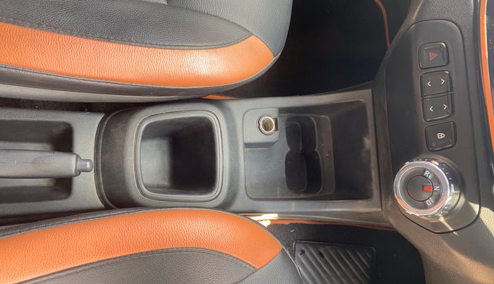 2017 Renault Kwid CLIMBER 1.0 AMT, Petrol, Automatic, 75,780 km, Gear Lever