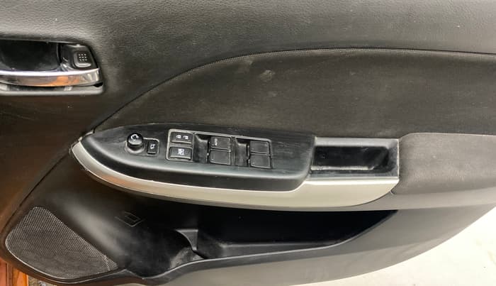 2018 Maruti Baleno ALPHA CVT PETROL 1.2, Petrol, Automatic, 58,580 km, Driver Side Door Panels Control