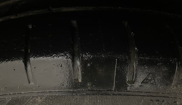 2018 Maruti Baleno ALPHA CVT PETROL 1.2, Petrol, Automatic, 58,580 km, Left Front Tyre Tread
