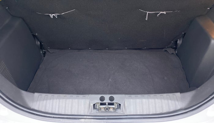 2019 Ford New Figo 1.2 TITANIUM, Petrol, Manual, 13,881 km, Boot Inside