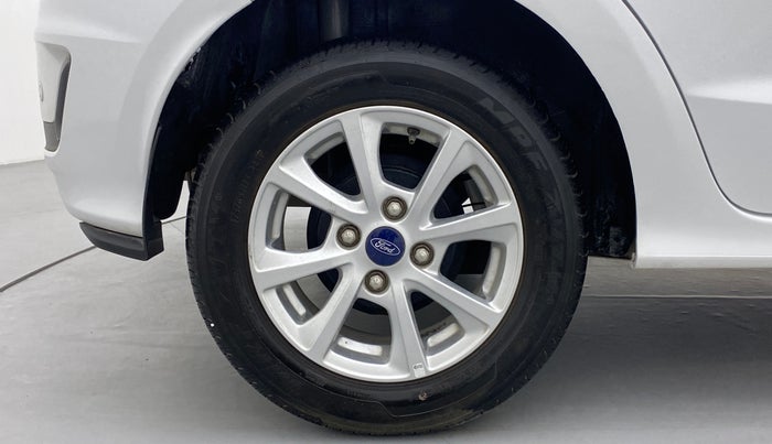 2019 Ford New Figo 1.2 TITANIUM, Petrol, Manual, 13,881 km, Right Rear Wheel
