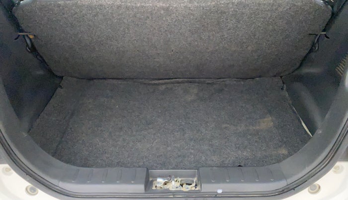 2018 Maruti Alto 800 LXI, Petrol, Manual, 40,594 km, Boot Inside