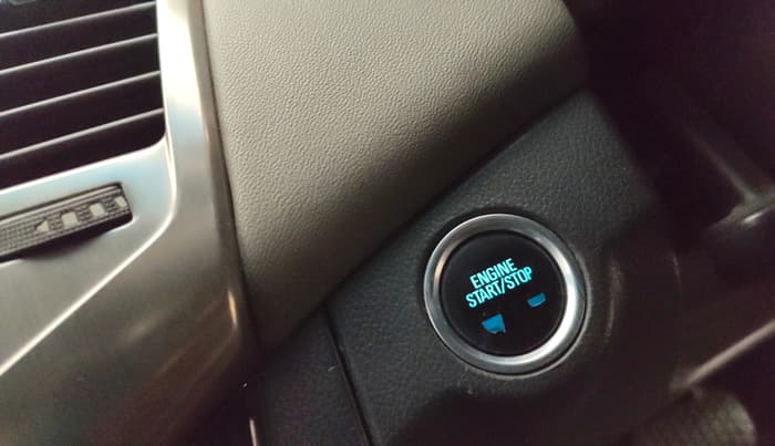 2017 Chevrolet Cruze LTZ AT, Diesel, Automatic, 1,39,509 km, Keyless Start/ Stop Button