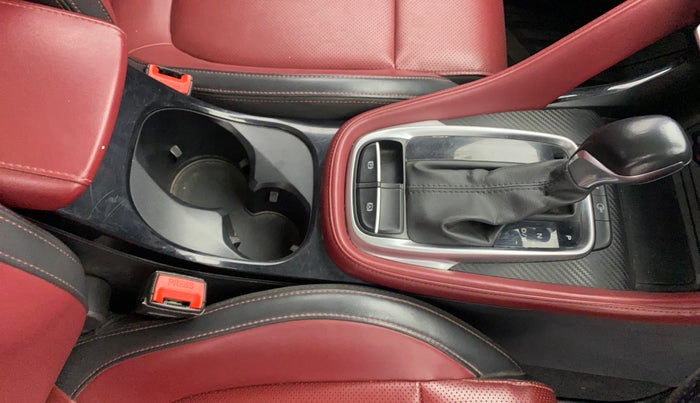 2021 MG ASTOR SAVVY 1.5 CVT S RED, Petrol, Automatic, 27,369 km, Gear Lever