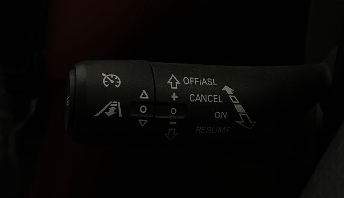 2021 MG ASTOR SAVVY 1.5 CVT S RED, Petrol, Automatic, 27,369 km, Adaptive Cruise Control