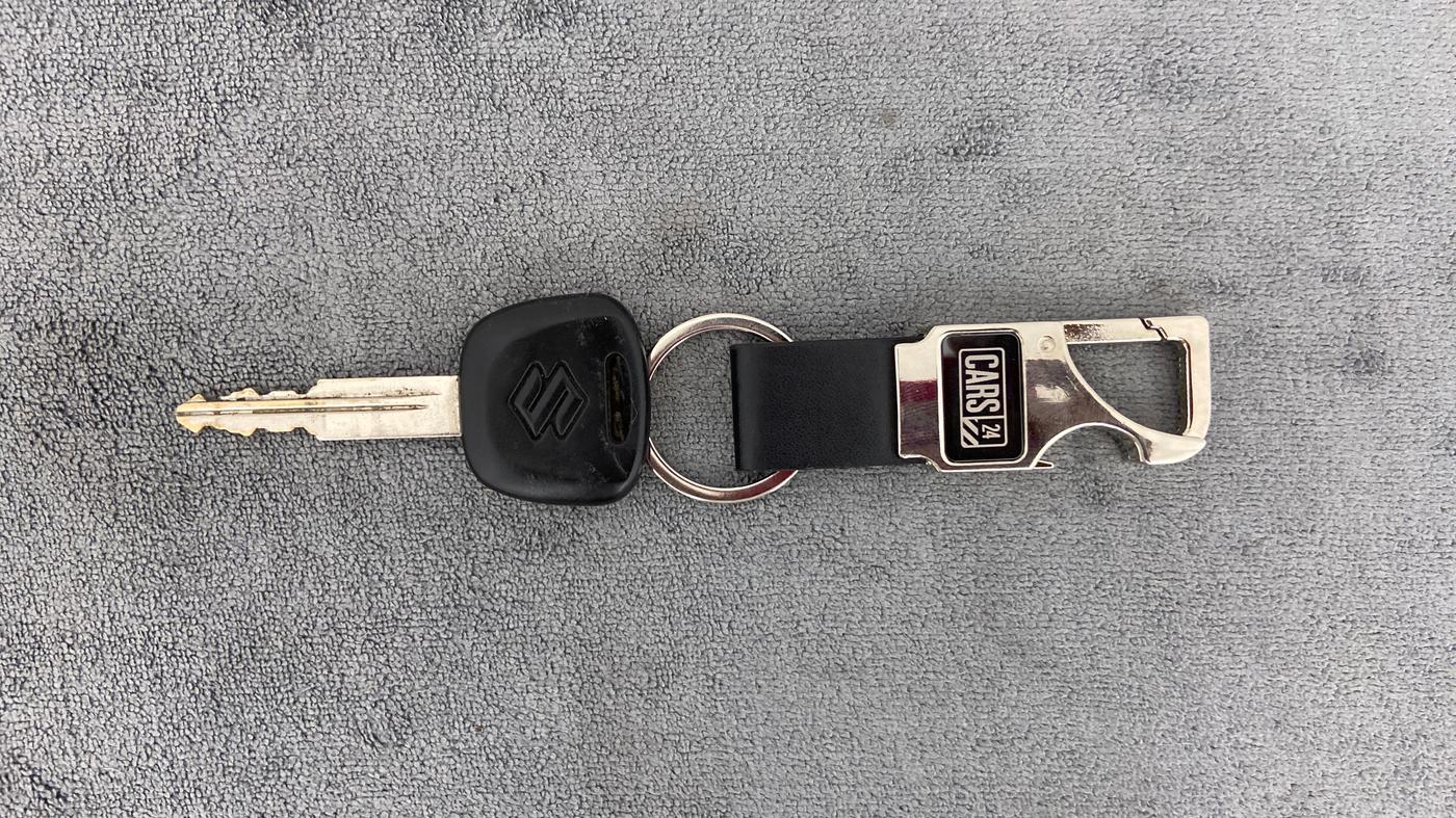 2018 Maruti Eeco 5 STR WITH AC PLUSHTR, Petrol, Manual, 18,918 km, Key Close Up