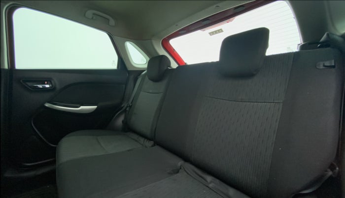 2015 Maruti Baleno ALPHA 1.2 K12, Petrol, Manual, 65,898 km, Right Side Rear Door Cabin