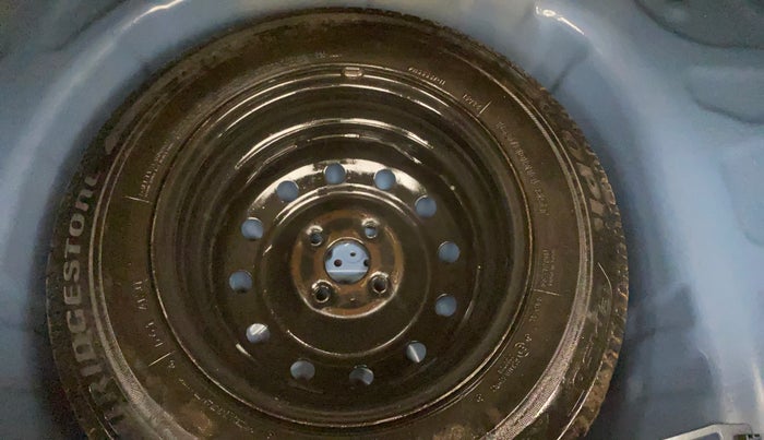 2019 Maruti Swift VXI, Petrol, Manual, 53,434 km, Spare Tyre