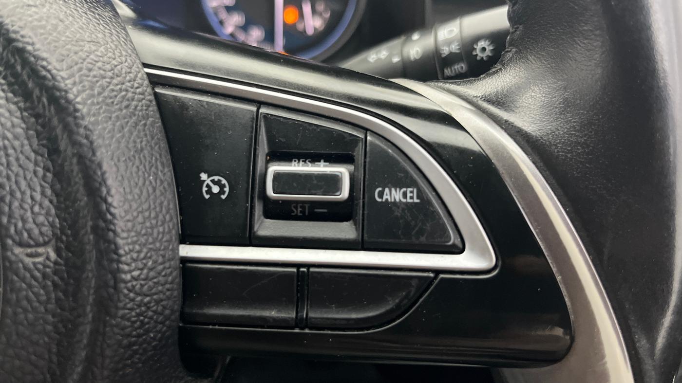 2021 Maruti XL6 ALPHA AT, Petrol, Automatic, 1,00,446 km, Adaptive Cruise Control