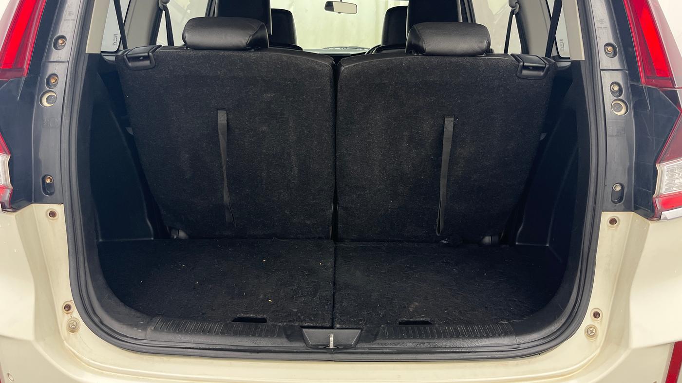 2021 Maruti XL6 ALPHA AT, Petrol, Automatic, 1,00,446 km, Boot Inside