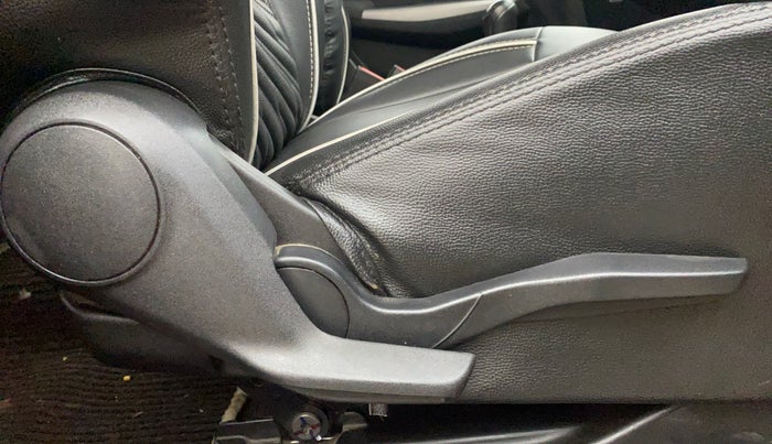 2023 Maruti Swift ZXI, Petrol, Manual, 49,618 km, Driver Side Adjustment Panel