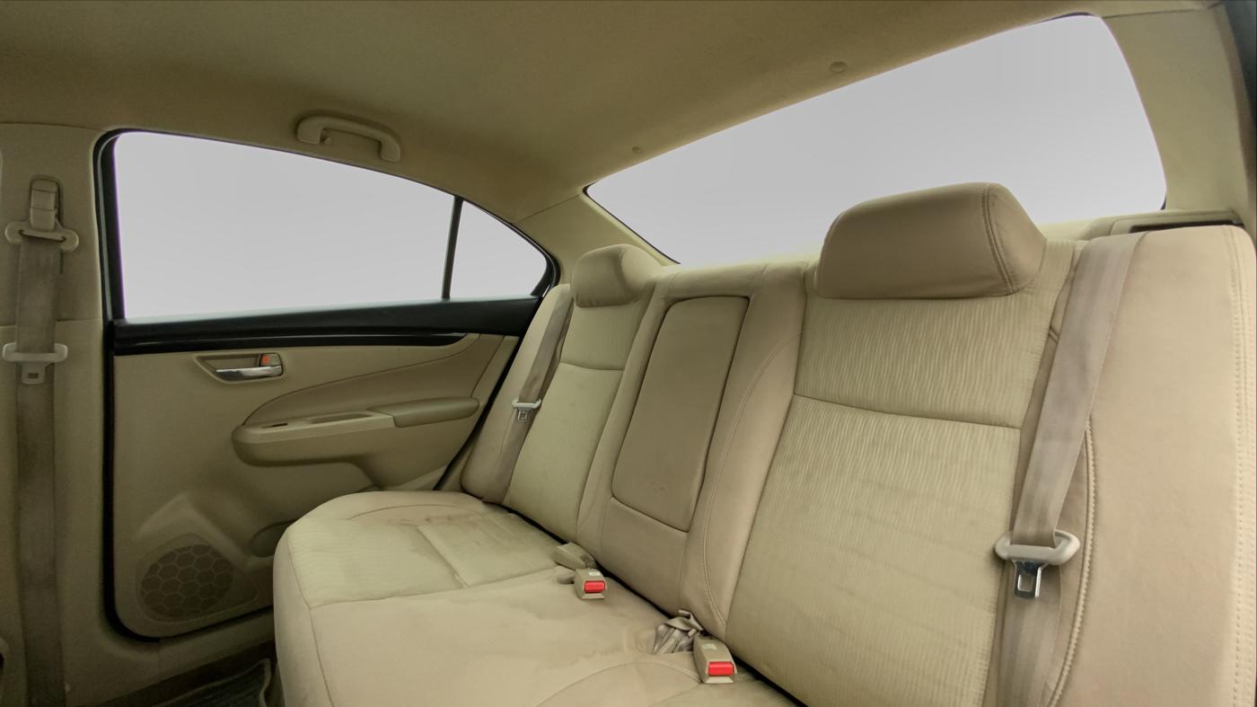 2016 Maruti Ciaz VDI+ SHVS, Diesel, Manual, 79,597 km, Right Side Rear Door Cabin