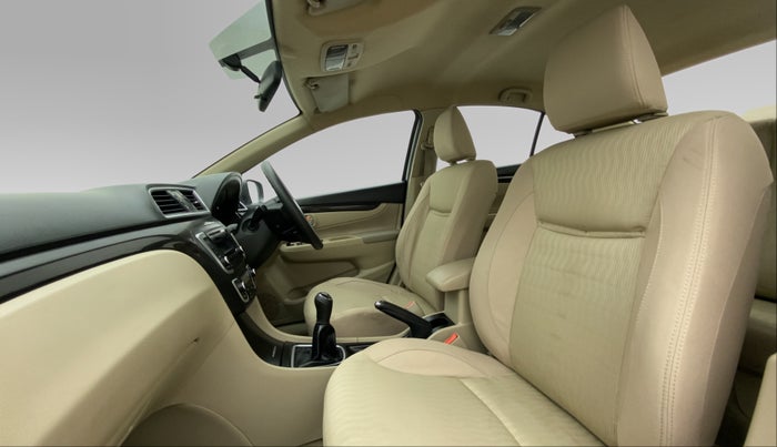 2016 Maruti Ciaz VDI+ SHVS, Diesel, Manual, 79,597 km, Right Side Front Door Cabin