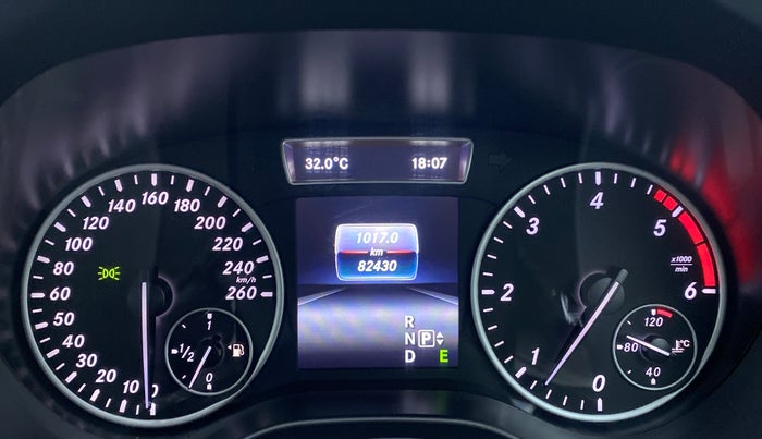 2015 Mercedes Benz GLA Class 200 CDI STYLE, Diesel, Automatic, 82,597 km, Odometer Image