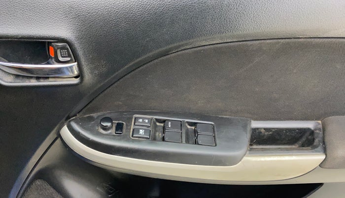 2016 Maruti Baleno ZETA DIESEL 1.3, Diesel, Manual, 1,31,116 km, Driver Side Door Panels Control