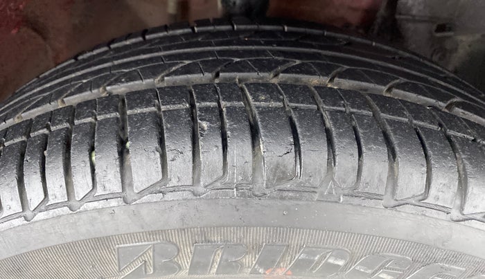 2016 Nissan Micra XV CVT, Petrol, Automatic, 20,724 km, Right Front Tyre Tread