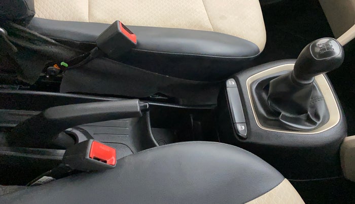 2022 Hyundai NEW SANTRO ERA EXECUTIVE, Petrol, Manual, 38,280 km, Gear Lever