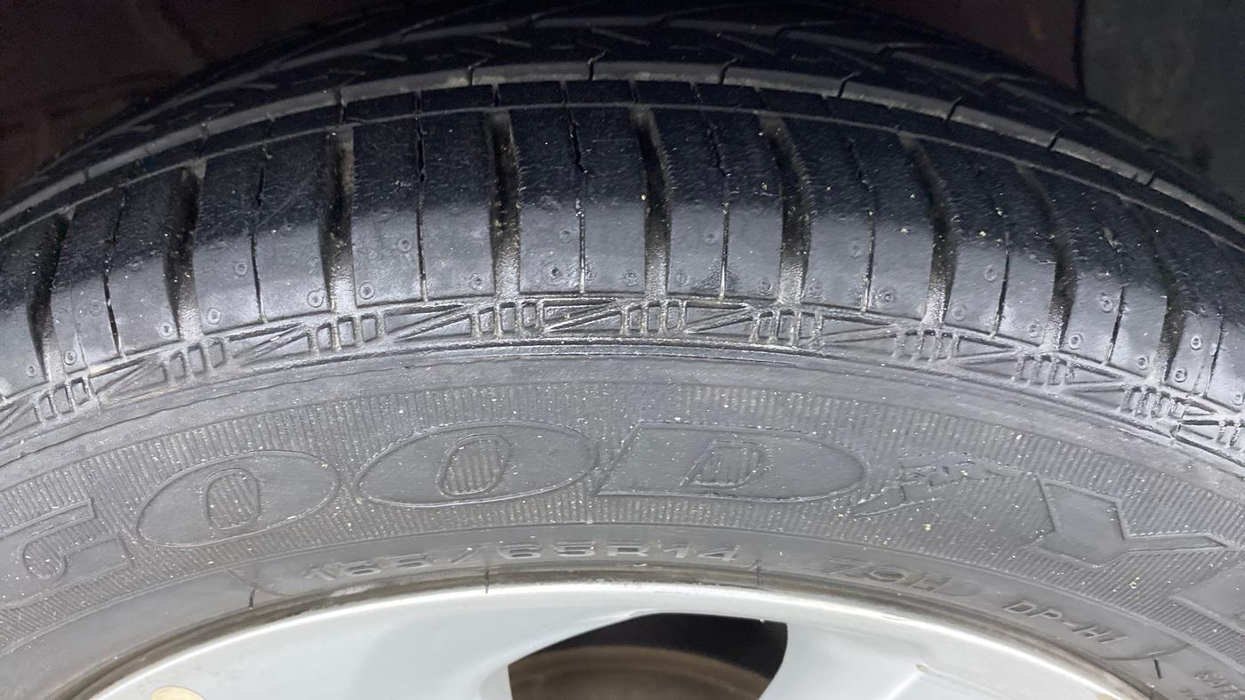 2018 Hyundai Xcent SX 1.2, Petrol, Manual, 11,162 km, Right Front Tyre Tread