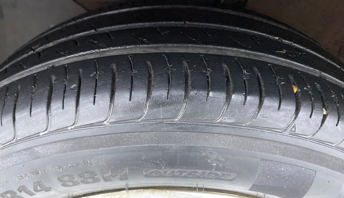 2018 Hyundai Elite i20 Magna Executive 1.2, Petrol, Manual, 51,719 km, Left Front Tyre Tread