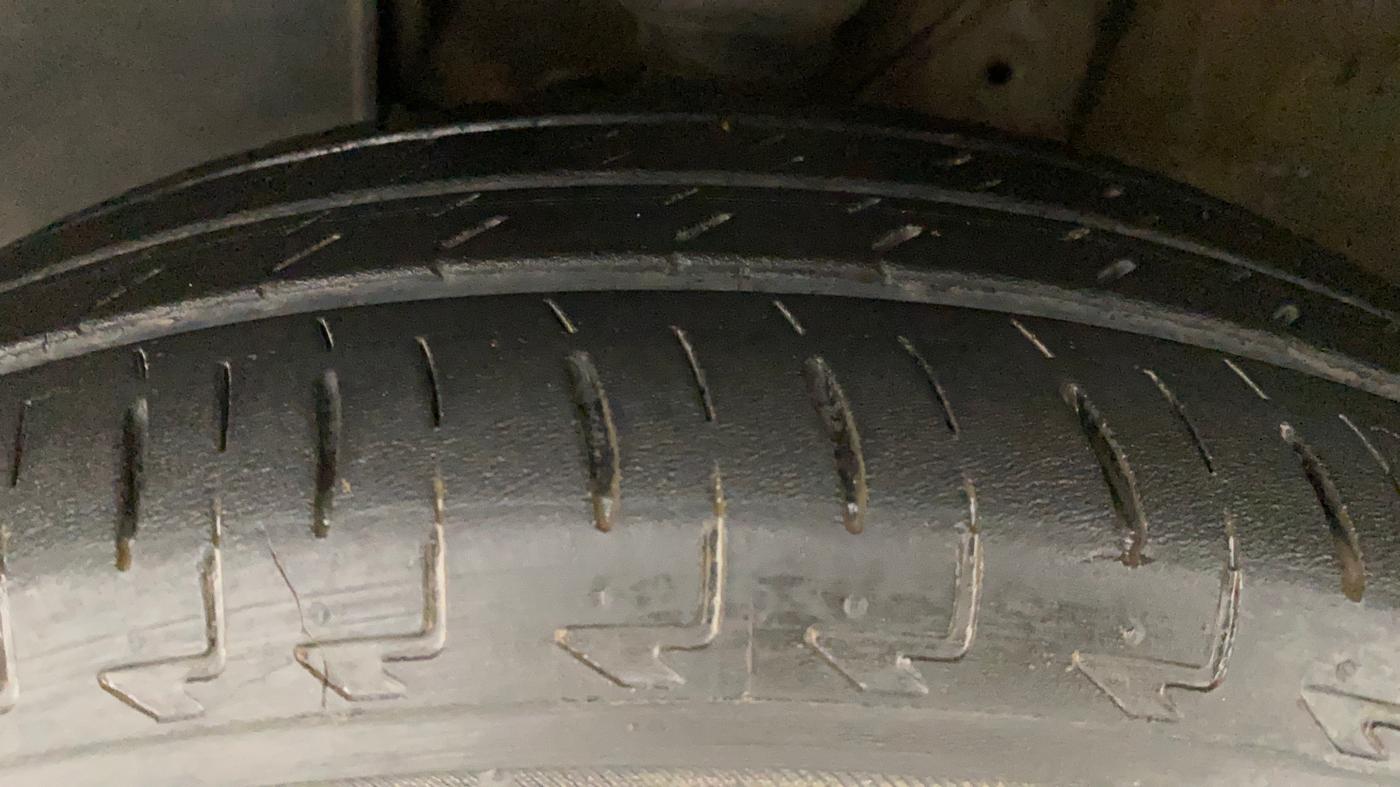 2020 Maruti IGNIS ZETA 1.2, Petrol, Manual, 30,628 km, Left Front Tyre Tread