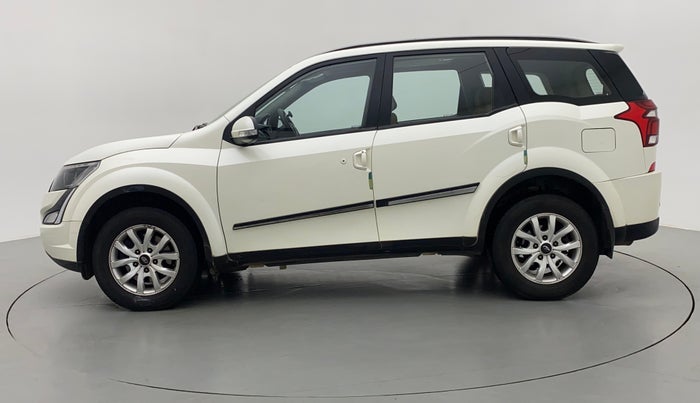 2018 Mahindra XUV500 W9, Diesel, Manual, 70,203 km, Left Side