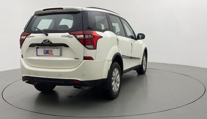 2018 Mahindra XUV500 W9, Diesel, Manual, 70,203 km, Right Back Diagonal