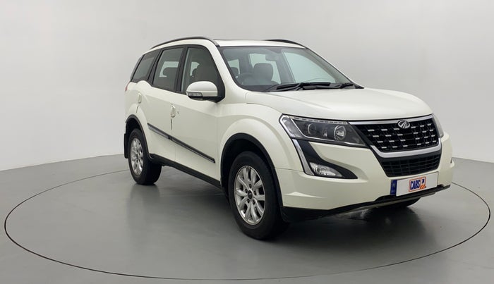 2018 Mahindra XUV500 W9, Diesel, Manual, 70,203 km, Right Front Diagonal