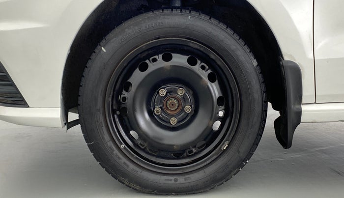 2018 Volkswagen Ameo COMFORTLINE 1.0, Petrol, Manual, 23,990 km, Left Front Wheel