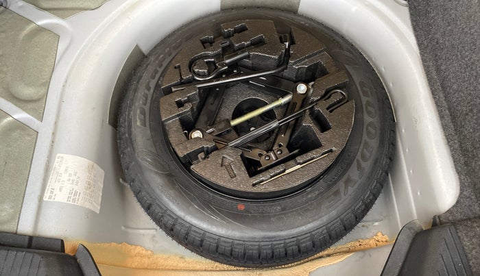 2018 Volkswagen Ameo COMFORTLINE 1.0, Petrol, Manual, 23,990 km, Spare Tyre