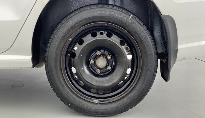 2018 Volkswagen Ameo COMFORTLINE 1.0, Petrol, Manual, 23,990 km, Left Rear Wheel