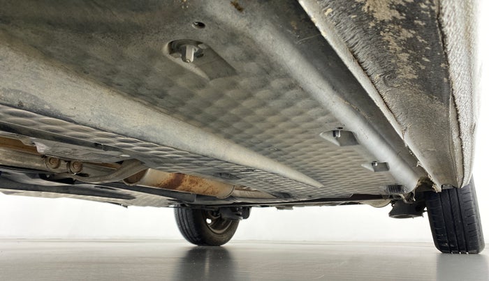 2018 Volkswagen Ameo COMFORTLINE 1.0, Petrol, Manual, 23,990 km, Right Side Underbody