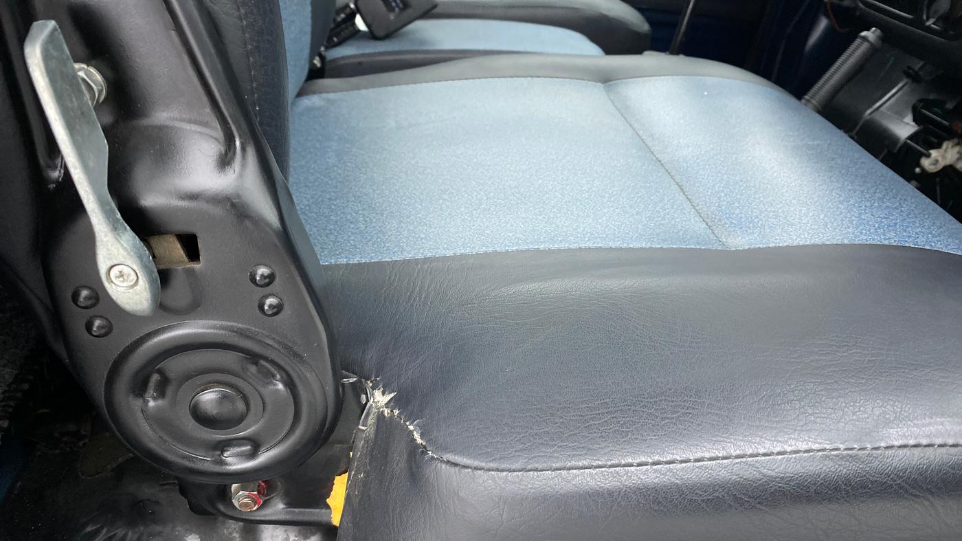 2018 Maruti OMNI E STD, Petrol, Manual, 13,127 km, Driver Side Adjustment Panel