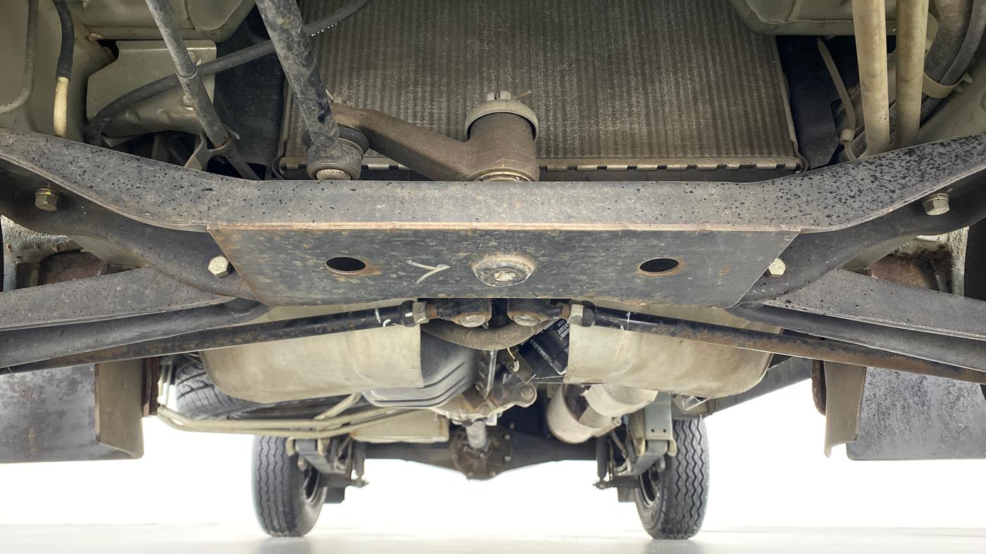 2018 Maruti OMNI E STD, Petrol, Manual, 13,127 km, Front Underbody