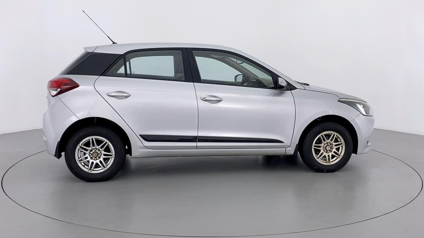 2015 Hyundai Elite i20 SPORTZ 1.2, Petrol, Manual, 77,278 km, Right Side View