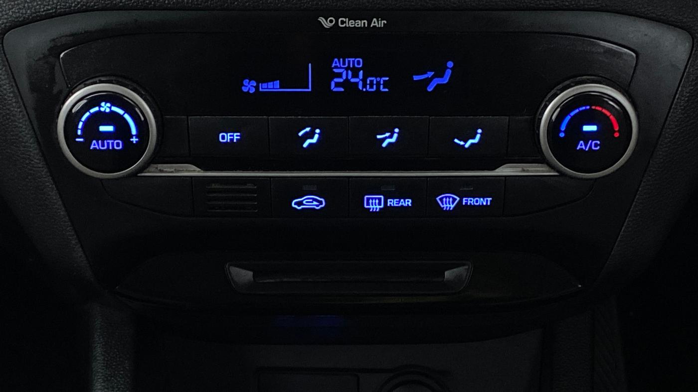 2015 Hyundai Elite i20 SPORTZ 1.2, Petrol, Manual, 77,278 km, Automatic Climate Control