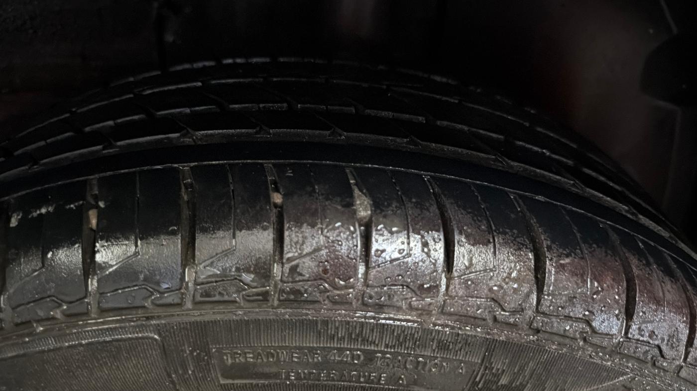 2020 Tata ALTROZ XZ PETROL, Petrol, Manual, 96,492 km, Left Rear Tyre Tread