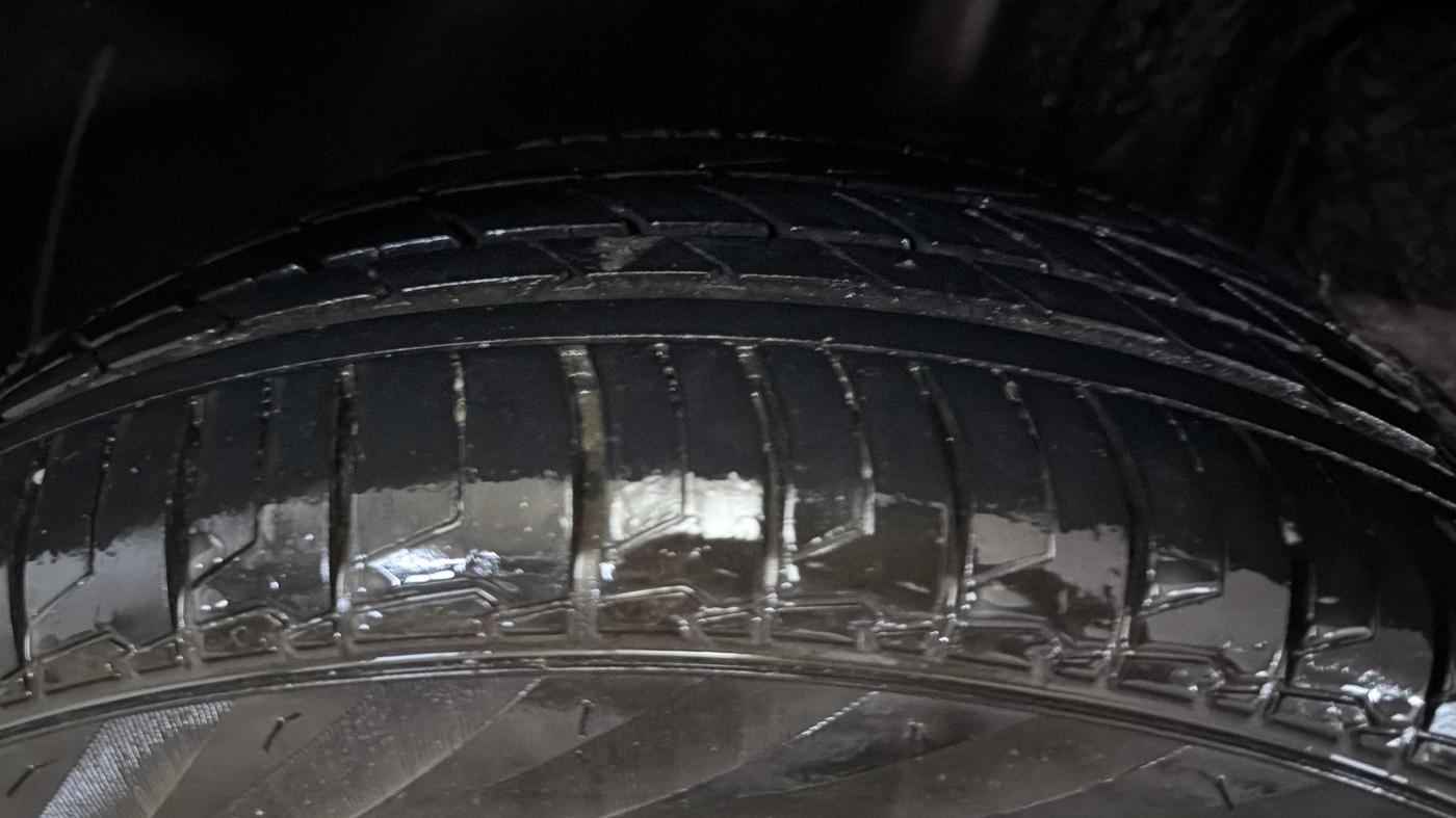 2020 Tata ALTROZ XZ PETROL, Petrol, Manual, 96,492 km, Right Rear Tyre Tread