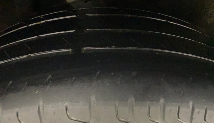 2019 Maruti Vitara Brezza VDI AMT, Diesel, Automatic, 1,53,338 km, Right Rear Tyre Tread