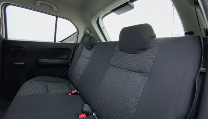 2018 Maruti IGNIS SIGMA 1.2 K12, Petrol, Manual, 31,283 km, Right Side Rear Door Cabin