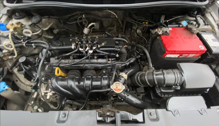 2012 Hyundai Verna FLUIDIC 1.6 SX VTVT, CNG, Manual, 79,618 km, Open Bonet