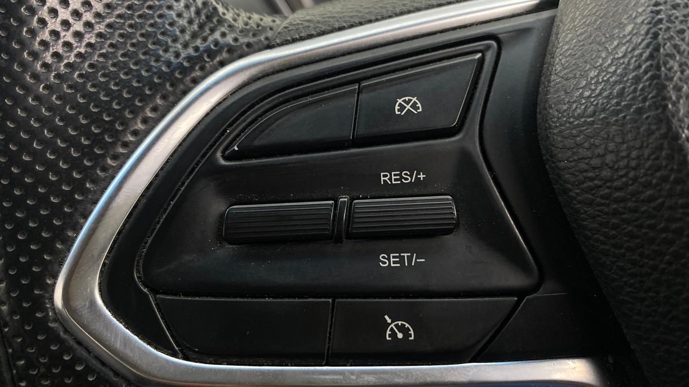 2020 MG HECTOR SMART 2.0 DIESEL, Diesel, Manual, 75,099 km, Adaptive Cruise Control