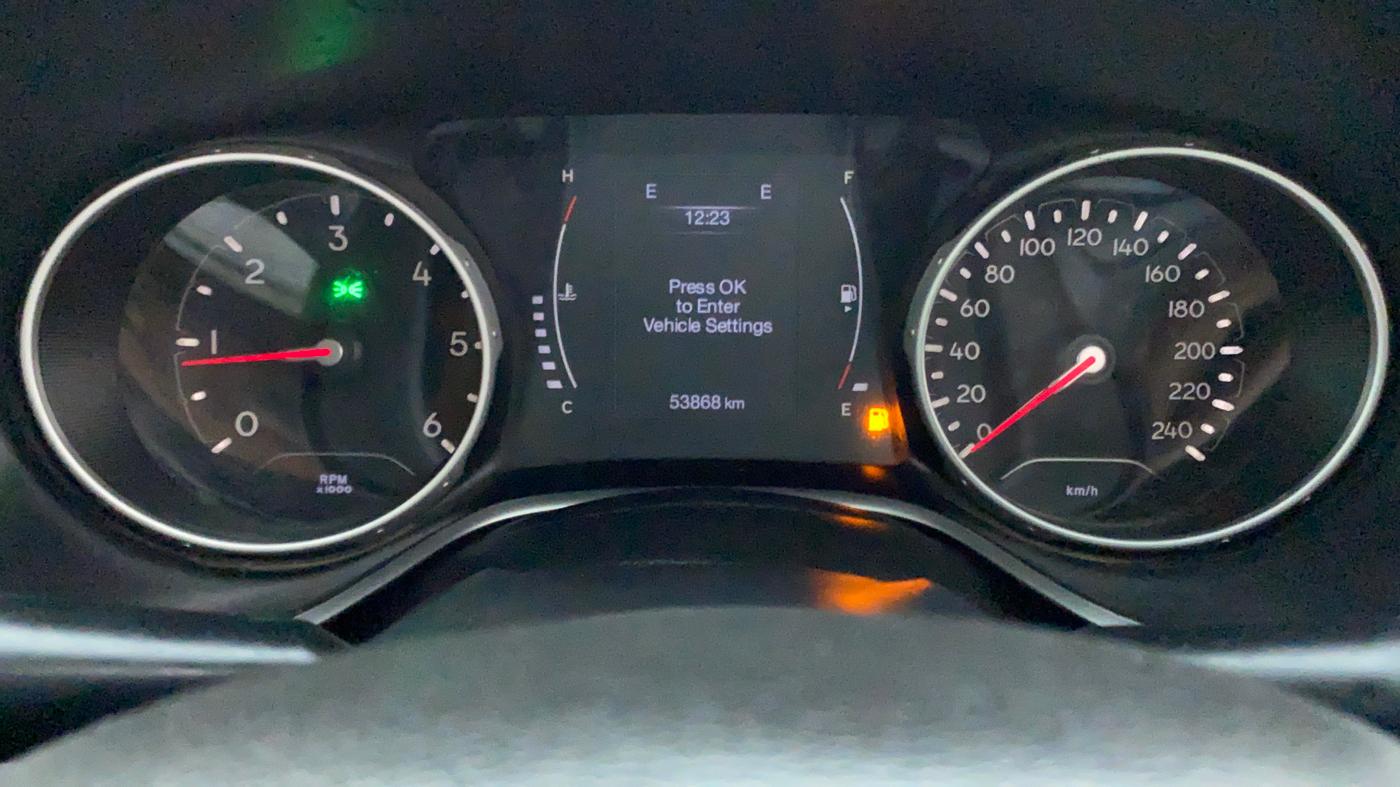 2017 Jeep Compass 2.0 LONGITUDE (O), Diesel, Manual, 54,857 km, Odometer Image
