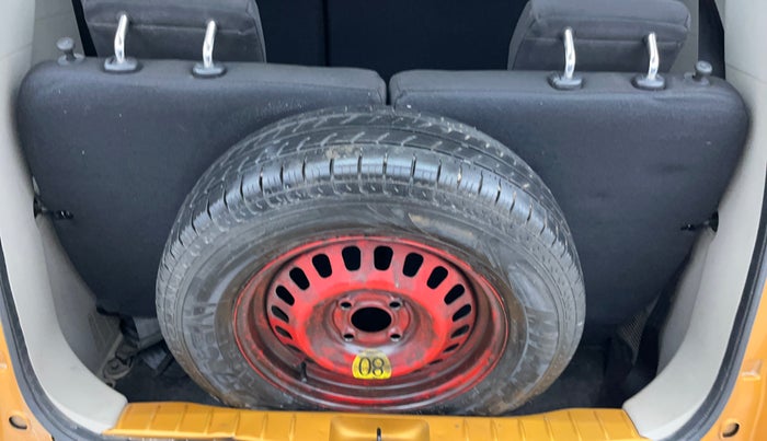 2021 Renault TRIBER RXL MT, Petrol, Manual, 52,280 km, Boot Inside